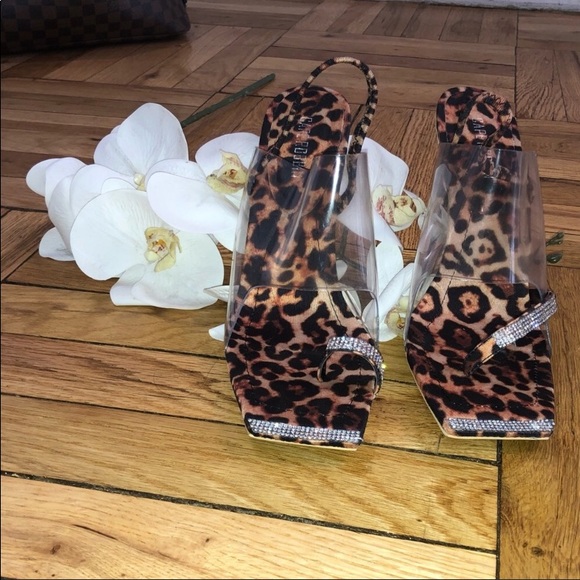 Rhinestone animal print sling back Lucite heels - Picture 4 of 6